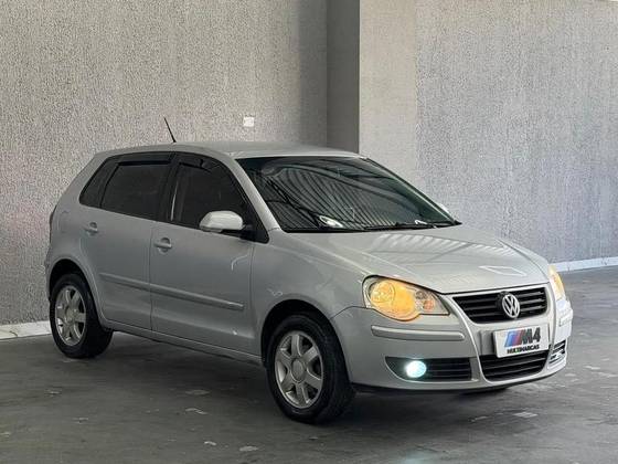 VOLKSWAGEN POLO 1.6 MI 8V E-FLEX 4P MANUAL VOLKSWAGEN POLO 1.6 MI 8V E-FLEX 4P MANUAL